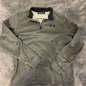 Under Armour quarter zip cold gear size M